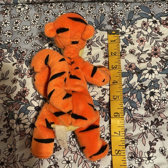 Tigger & Eyore stuffed bean bag toy-from winnie the pooh-Mattel, Disney - Picture 7 of 8